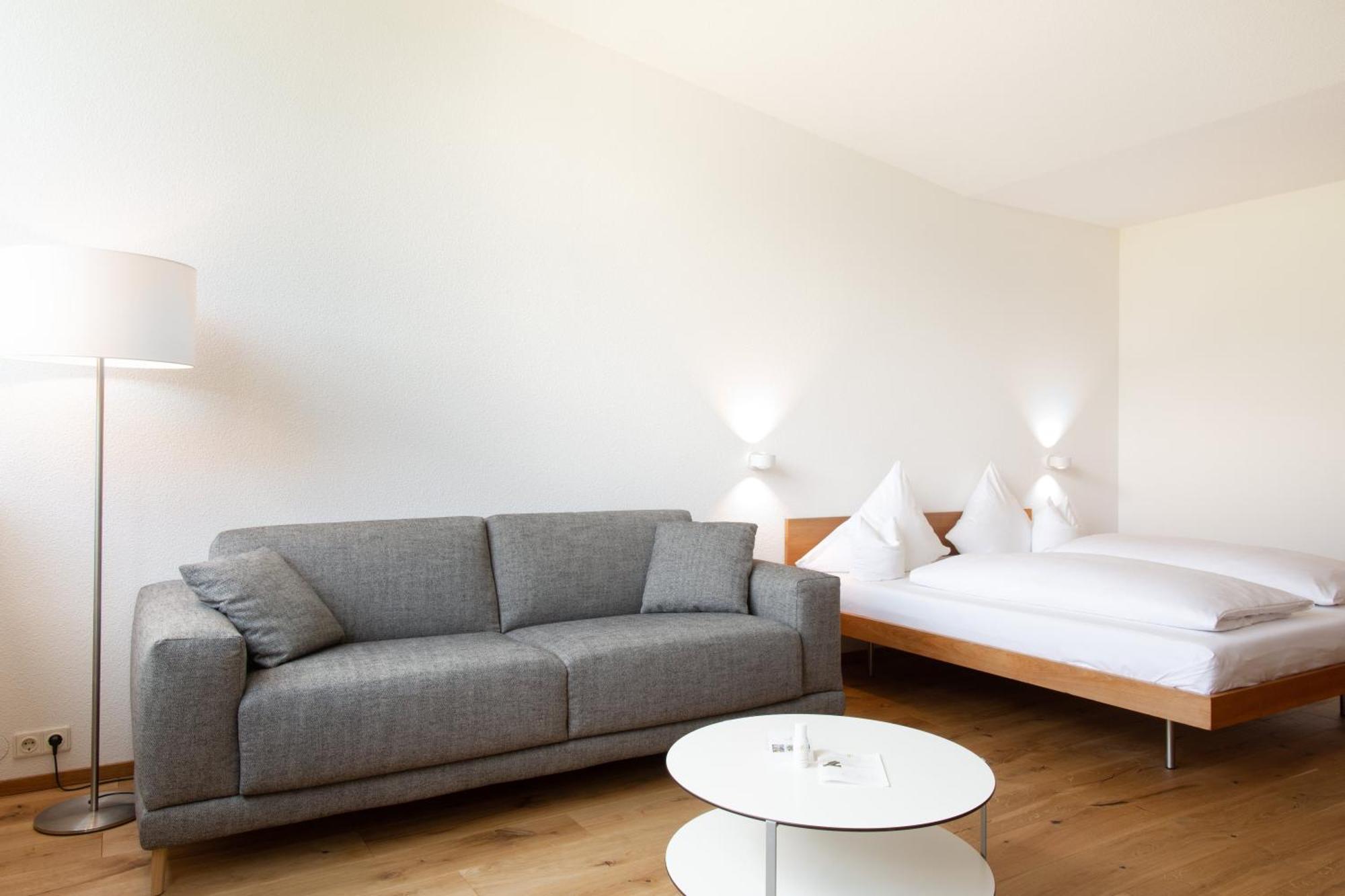 Hotel Krone In Au Au (Vorarlberg) Exteriör bild