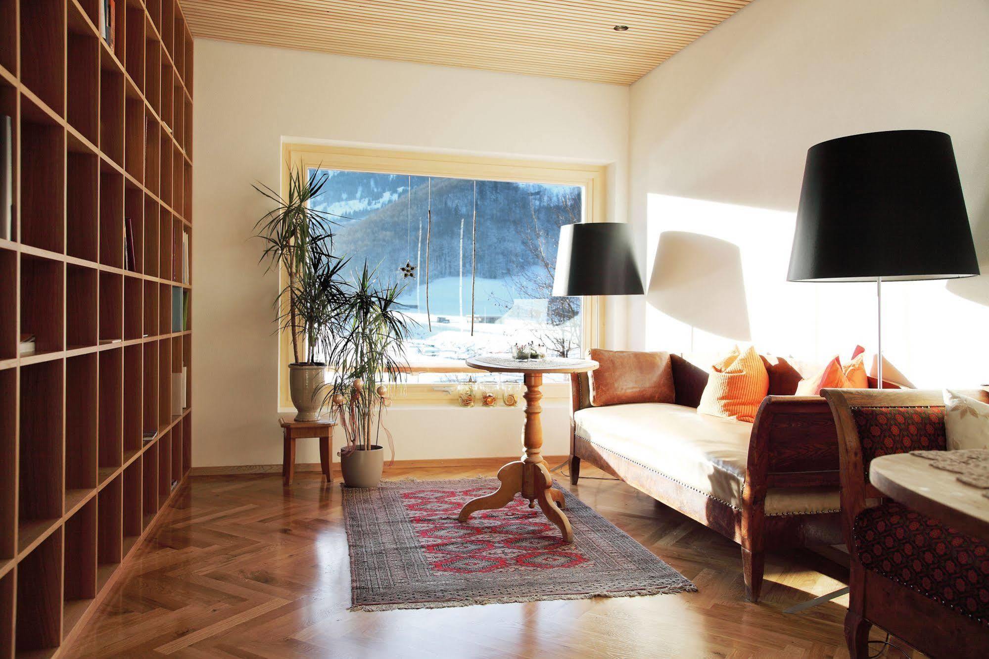 Hotel Krone In Au Au (Vorarlberg) Exteriör bild