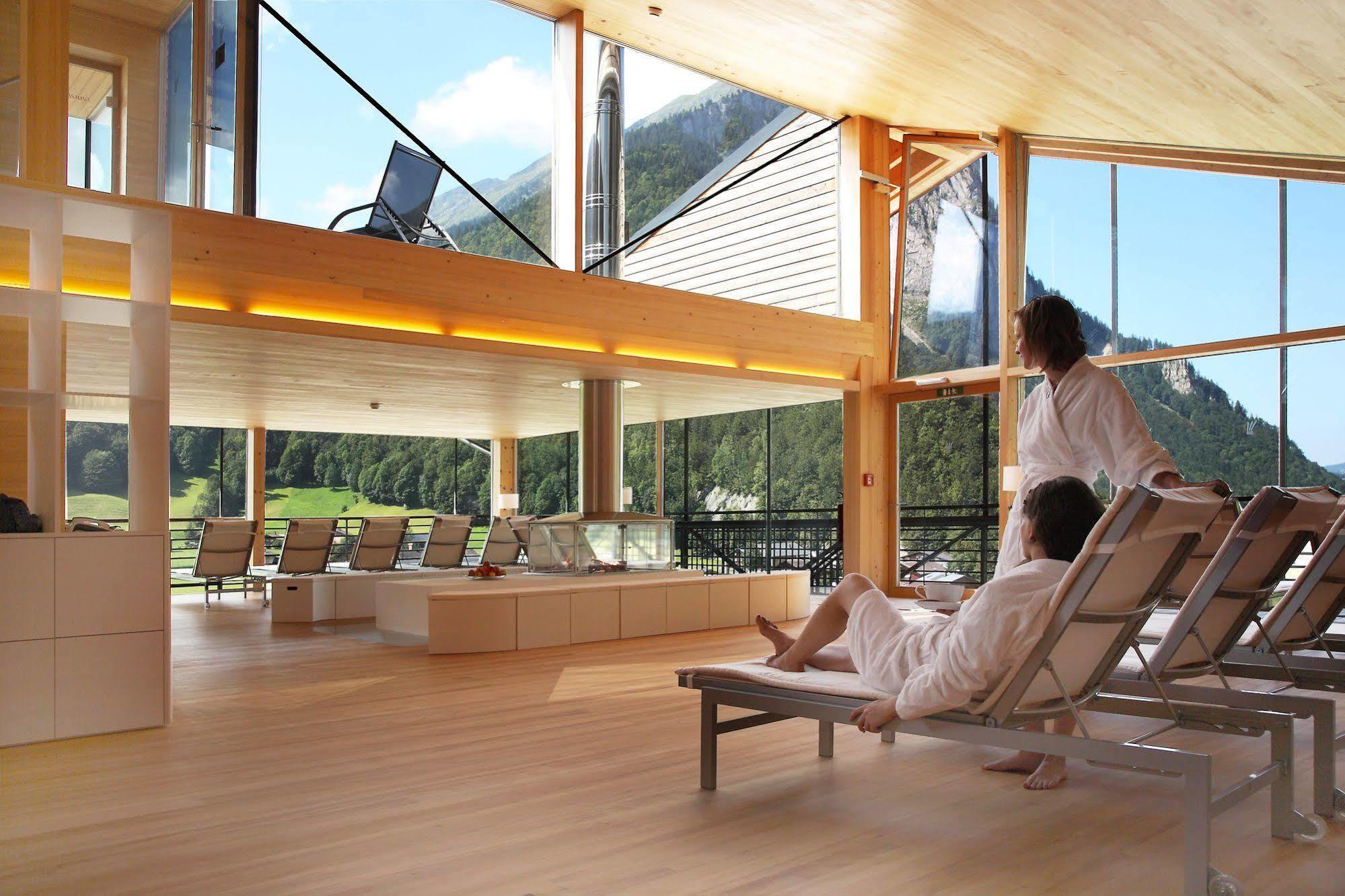 Hotel Krone In Au Au (Vorarlberg) Exteriör bild